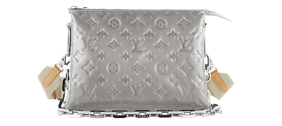 Yayoi Kusama and Louis Vuitton have joined hands for an exclusive  collection of dotted bags - Luxurylaunches