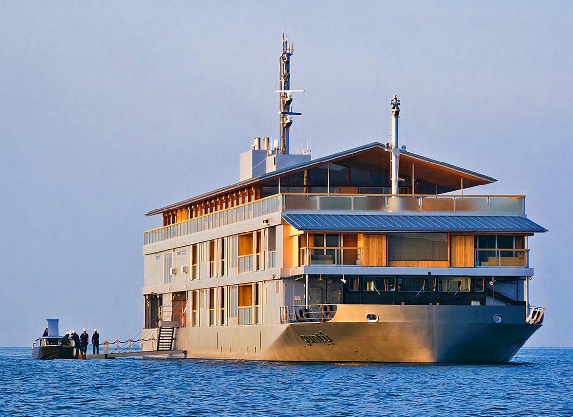 japanese billionaire yacht