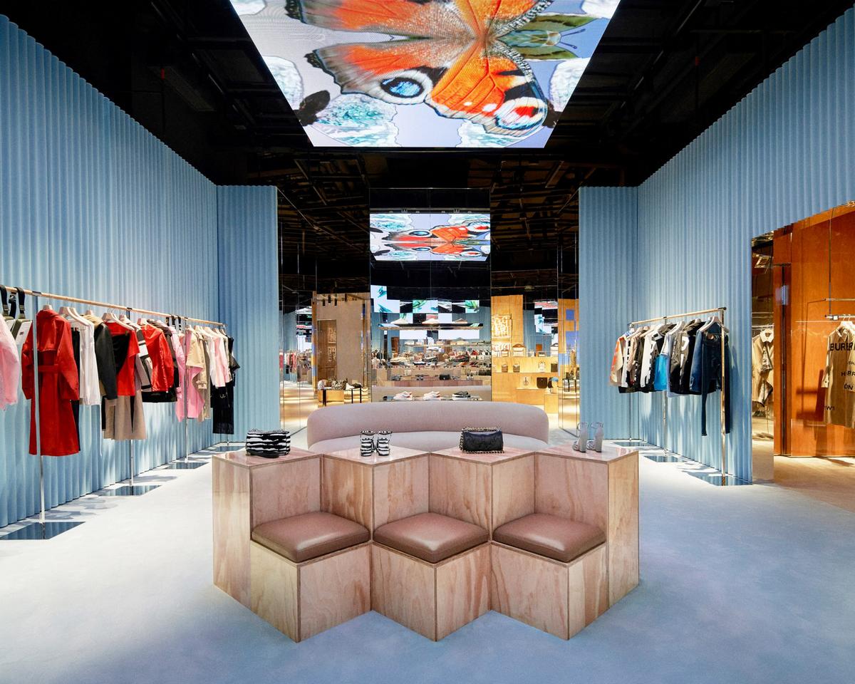 World's largest Louis Vuitton boutique outside of the flagship
