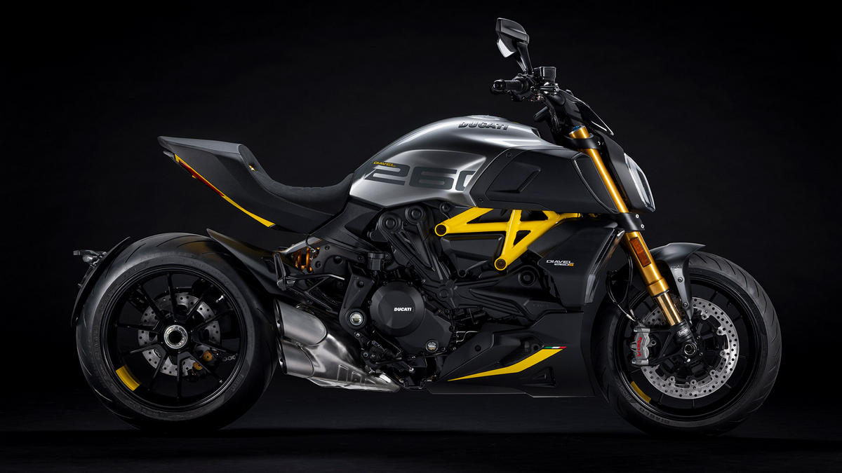 Absolutely drool worthy The 2022 Ducati Diavel 1260 S “Black and