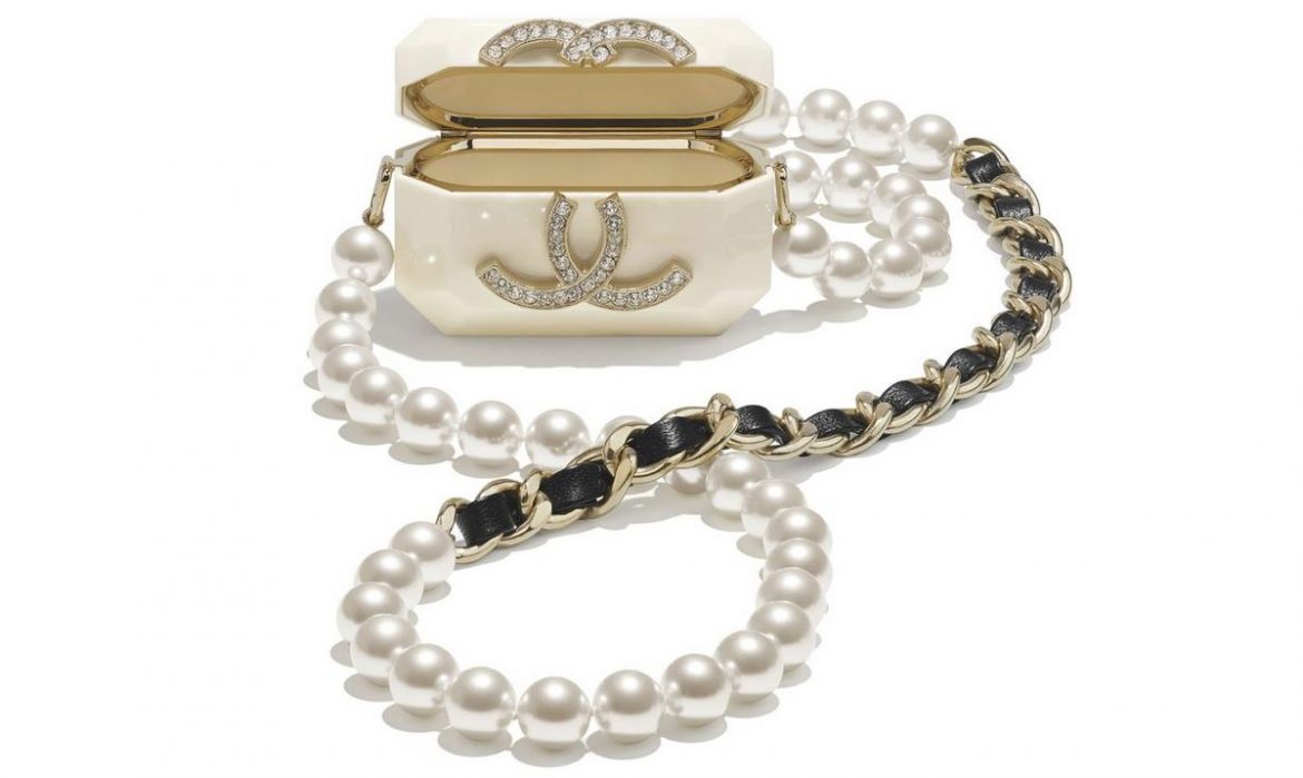 Only Chanel can make a necklace with an Airpods case that costs $2,675 -  Luxurylaunches
