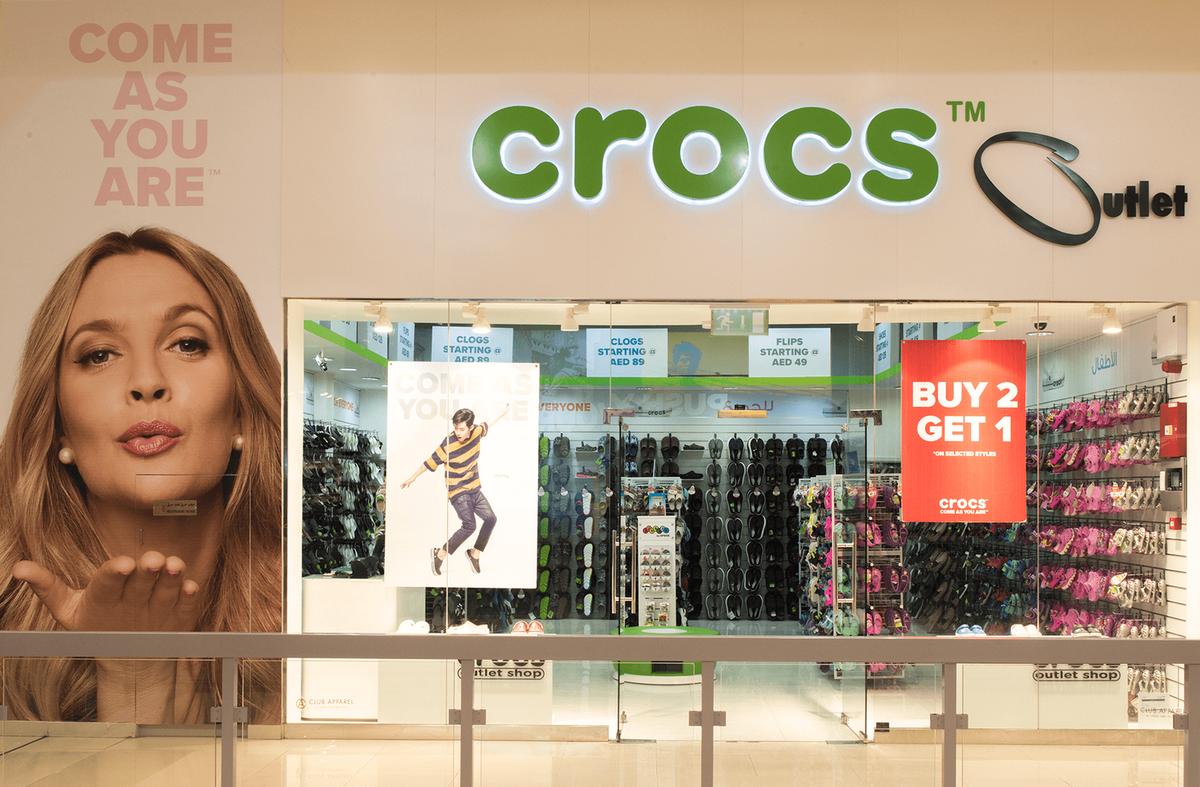 Flaunted by Justin Bieber, Kate Middleton, and George Bush - How Crocs went  from being laughed at as a fashion disaster to a cult brand that has earned  millions for its creators. -
