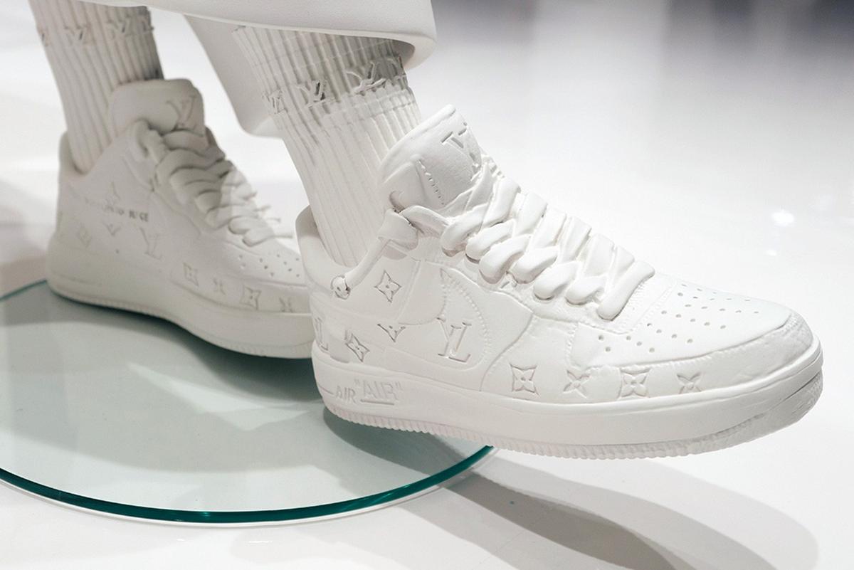 Sotheby's Auction 200 Pairs of Louis Vuitton x Nike 'Air Force 1' — Anne of  Carversville