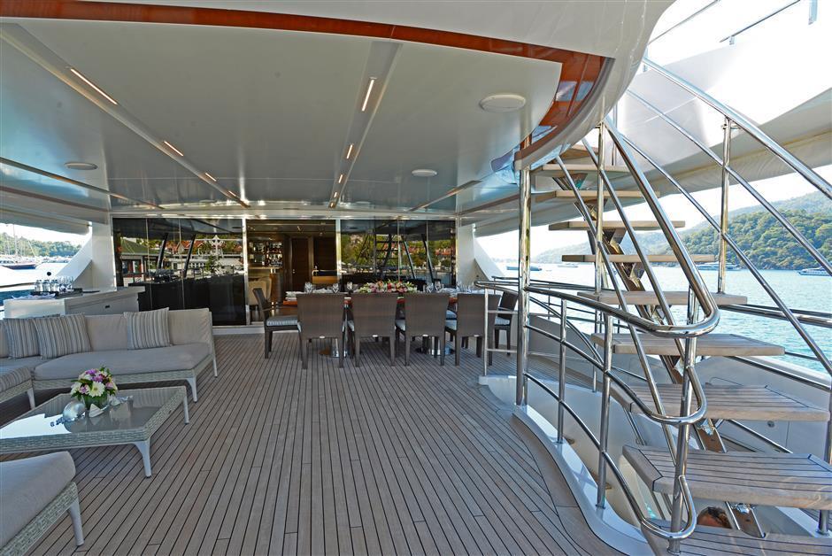 An anonymous millionaire purchased this lavish 132 feet superyacht worth  $12 million using Bitcoin - Luxurylaunches