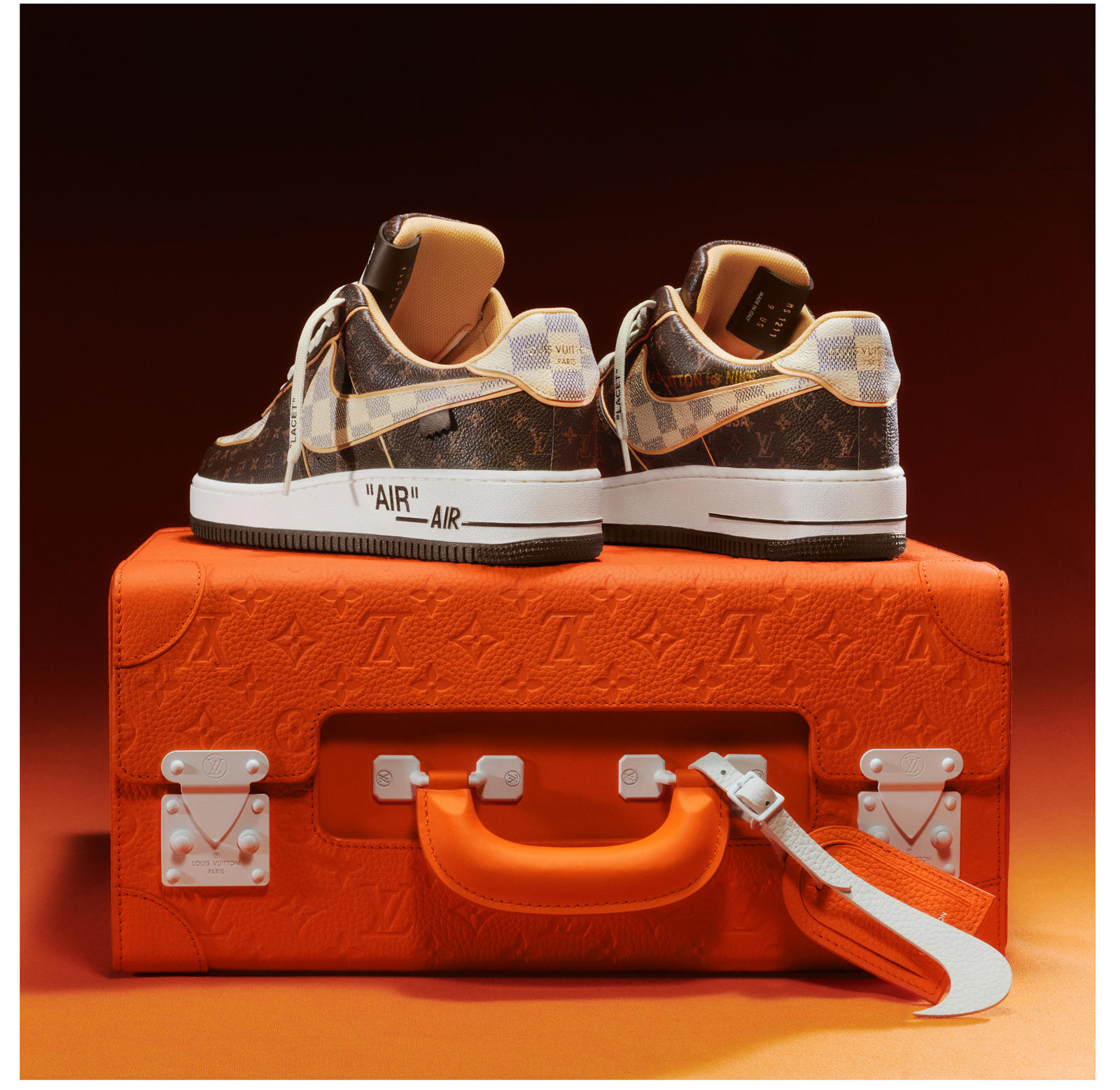 Sold at Auction: LOUIS VUITTON x NIKE Sneakers AIR FORCE 1, Gr