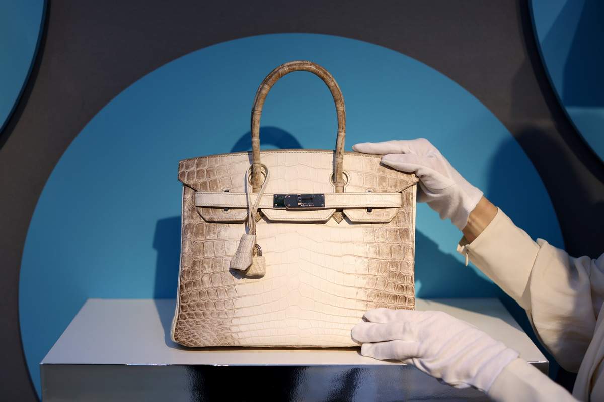 Kanye West gifted his girlfriend Chaney Jones a $275K Hermès Birkin bag ...