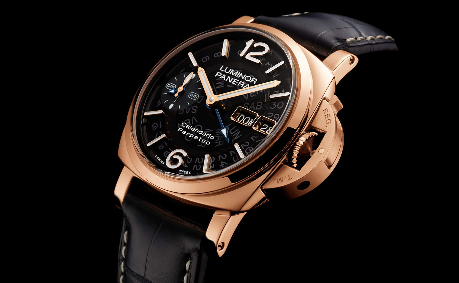 Panerai has launched the new Luminor Goldtech Calendario Perpetuo PAM01269 with an elegant tinted sapphire dial