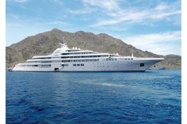 who owns mega yacht azzam