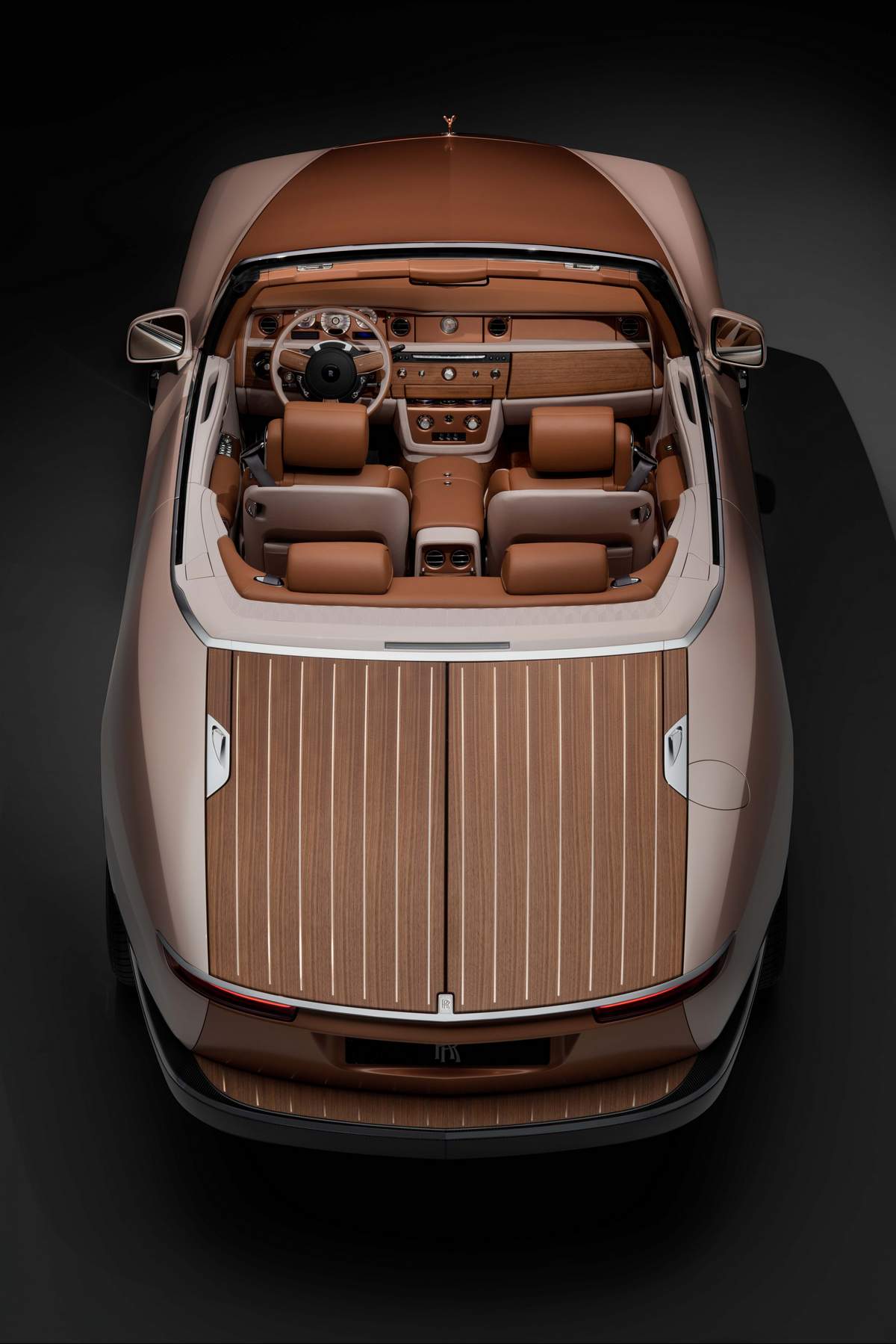 Rolls-Royce 'Boat Tail' Makes Global Debut At Prestigious Villa D'Este