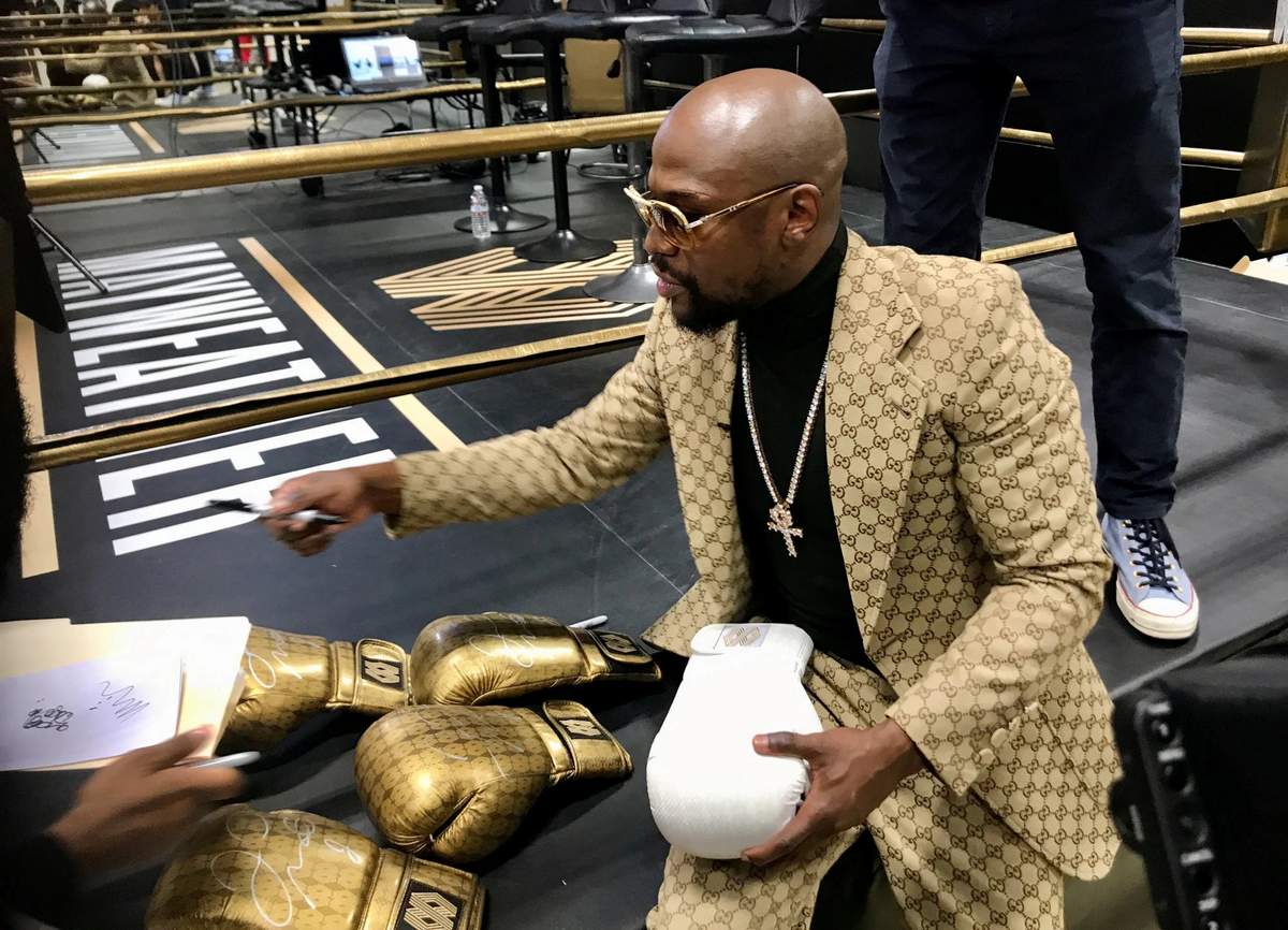 Has Floyd Mayweather blown away his $1.2 billion fortune? Jake Paul claims  the flamboyant boxer is broke - He has splashed on three private jets  fitted with gold sinks and cupholders, he
