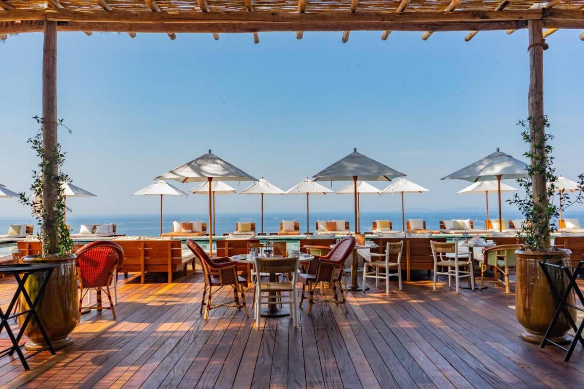 Of flavors, food, and fabulousness! Louis Vuitton opens a seasonal  restaurant in Saint Tropez, helmed by Michelin-starred chef Arnaud Donckele  - Luxurylaunches