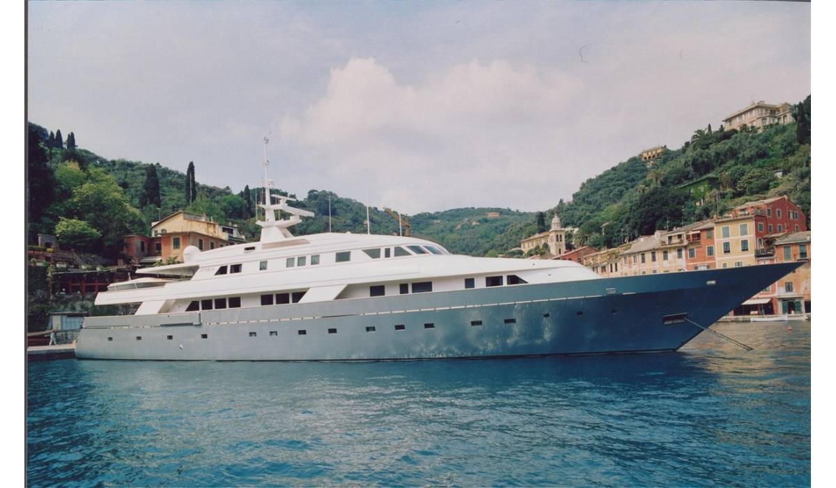 al fayed yacht in the crown