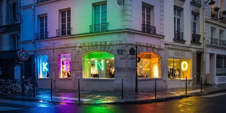 LVMH to turn off lights earlier in stores
