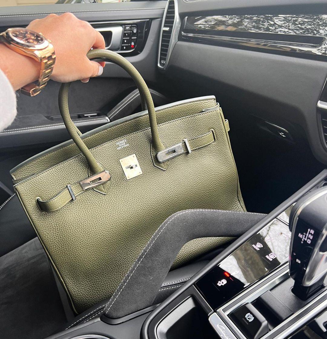 Roxy Jacenko purchases an outrageous oversized Hermès Birkin that costs as  much as a car