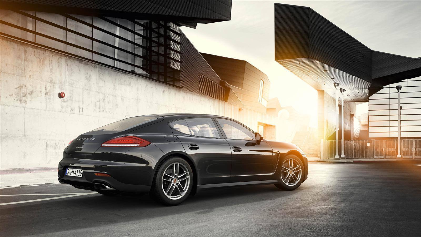 Porsche Lists $148,000 Car for Just $18,000 By Mistake