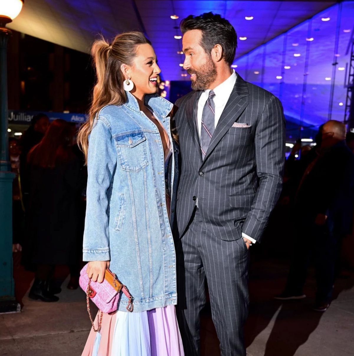 How Ryan Reynolds and Blake Lively's net worth jumped by 166% in a single  deal? The Deadpool star just bagged $300M from T-Mobile's latest deal.  While his stunning wife has her own