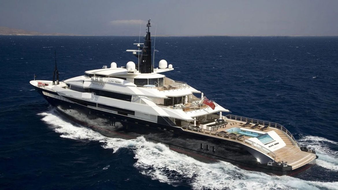 who owns alfa nero yacht