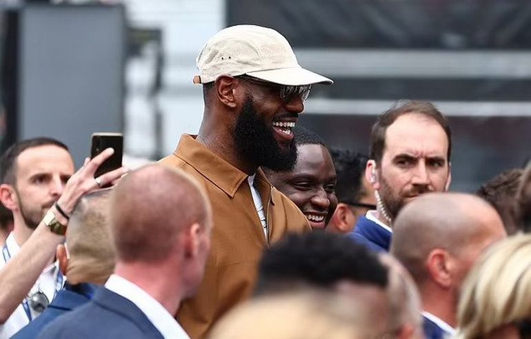 LeBron James with new 2020 Rolex release 