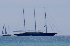 arnault yacht symphony