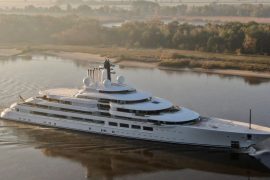 1.2 billion dollar yacht