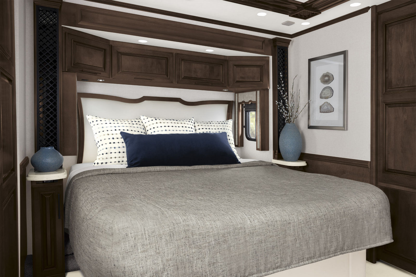 Amazing Scania RV Has Three Bedrooms With Garage And Posh Interior