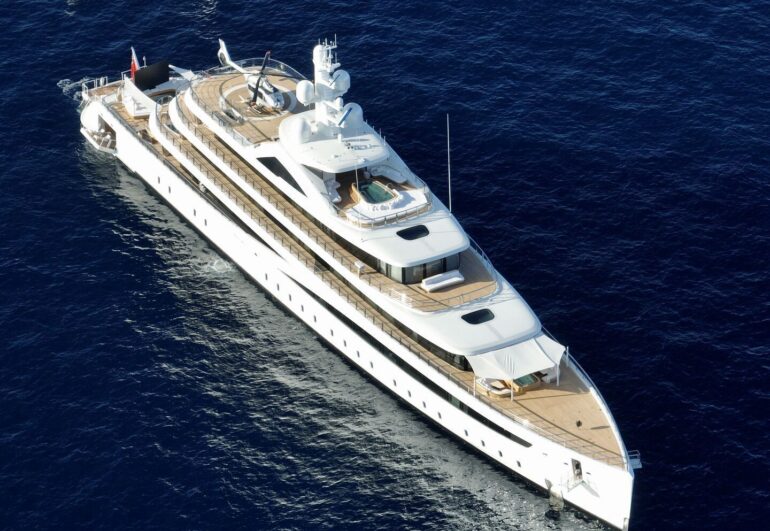 who owns faith superyacht