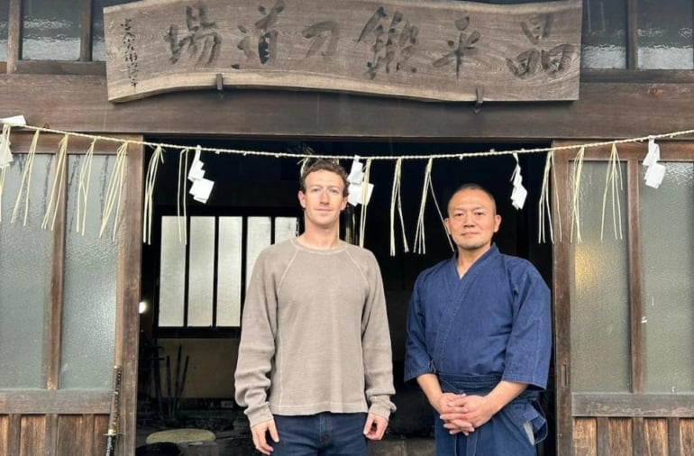 Mark Zuckerberg yacht in Yokohama