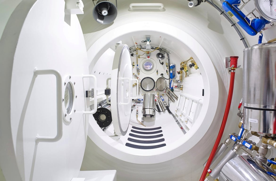 Compression-chamber
